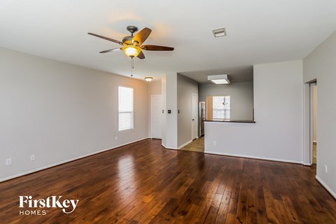 19615 Hardwood Ridge Trail 4 Beds Apartment for Rent