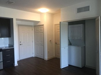 8246 Omaha Circle 1-2 Beds Apartment for Rent - Photo Gallery 17