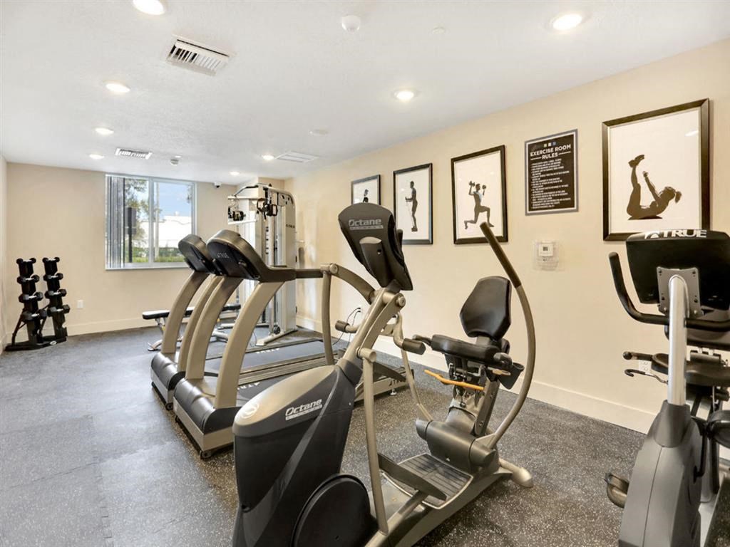 the gym at the apartments for rent