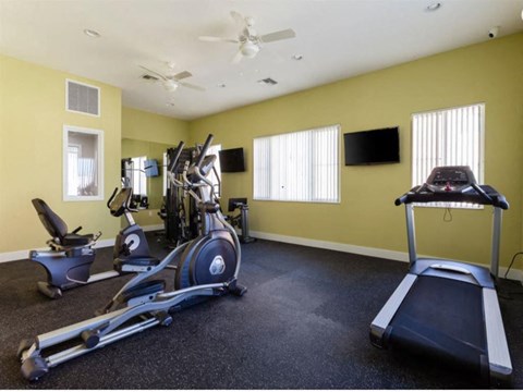 the gym at the apartments for rent
