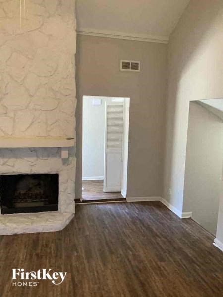 1986 Scarbrough Drive 4 Beds Apartment for Rent