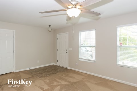 8180 Thornton Street 3 Beds Apartment for Rent