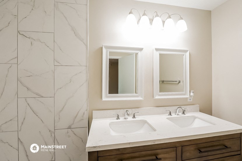 the master bathroom  nathan homes