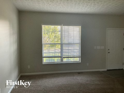 1016 E Taylor Glen Boulevard 4 Beds Apartment for Rent