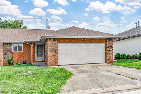 3150 S Sagamont Ave #12 2 Beds Apartment for Rent