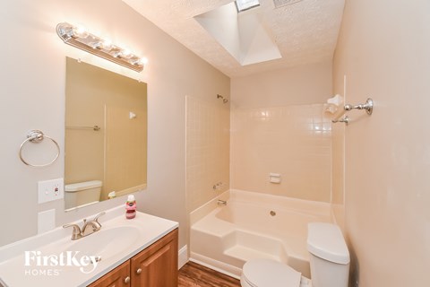 3141 N Woods Trail 3 Beds Apartment for Rent