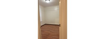1 Bedroom, 1 Bathroom