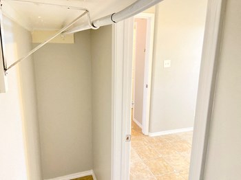 624 W Santa Rosa Ave 1-3 Beds Apartment for Rent - Photo Gallery 7