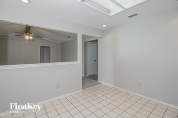 1113 Wood Creek Circle 4 Beds House for Rent - Photo Gallery 5