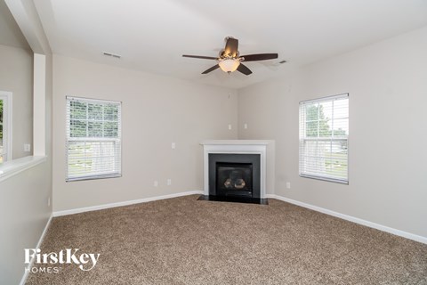 169 Silver Creek Trail 3 Beds Apartment for Rent