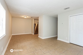 8603 OAK LEAF RD 3 Beds House for Rent - Photo Gallery 4