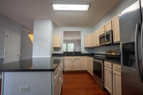 208 Trading Lane 3 Beds Apartment for Rent