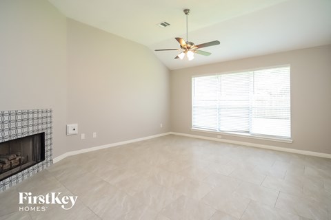 10846 E Linwood Drive 4 Beds Apartment for Rent