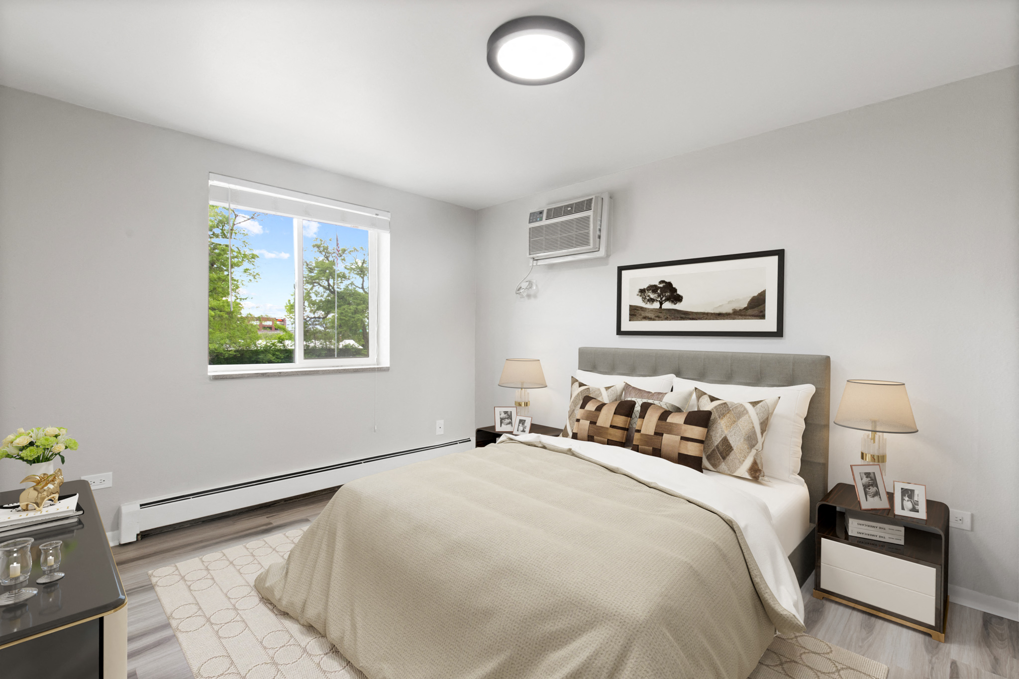 Logan Park Apartments in Denver, Colorado