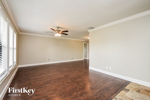 1122 SE 22Nd Terrace 3 Beds Apartment for Rent