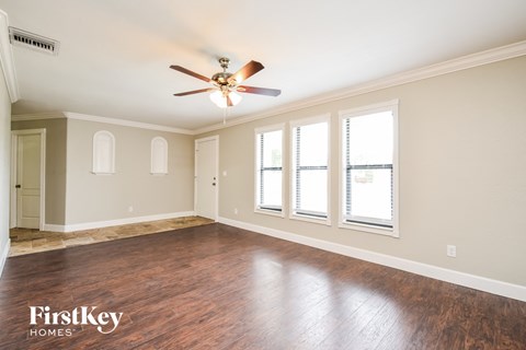 1122 SE 22Nd Terrace 3 Beds Apartment for Rent