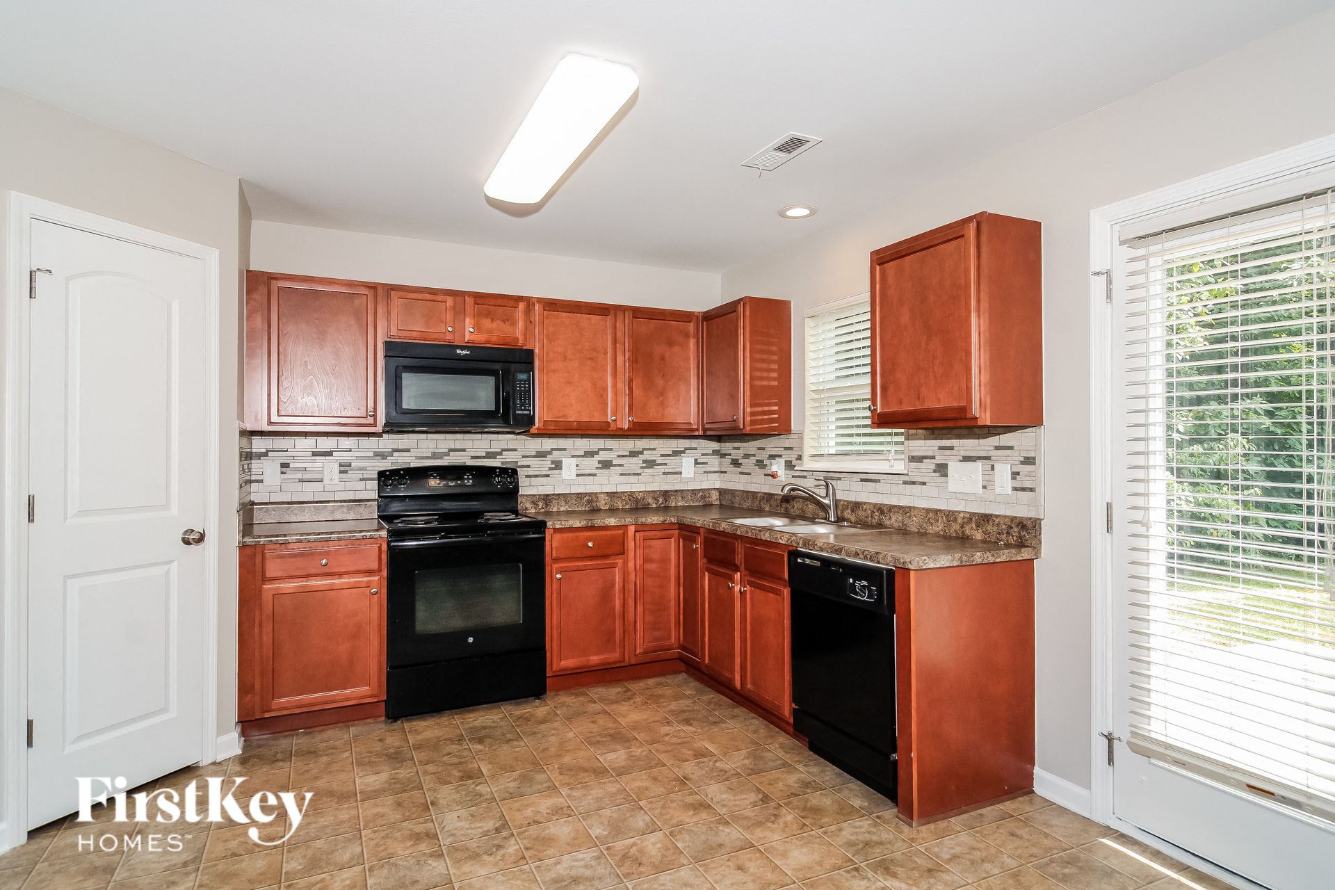 1493 Hamilton Hills Drive Greensboro, NC 27406