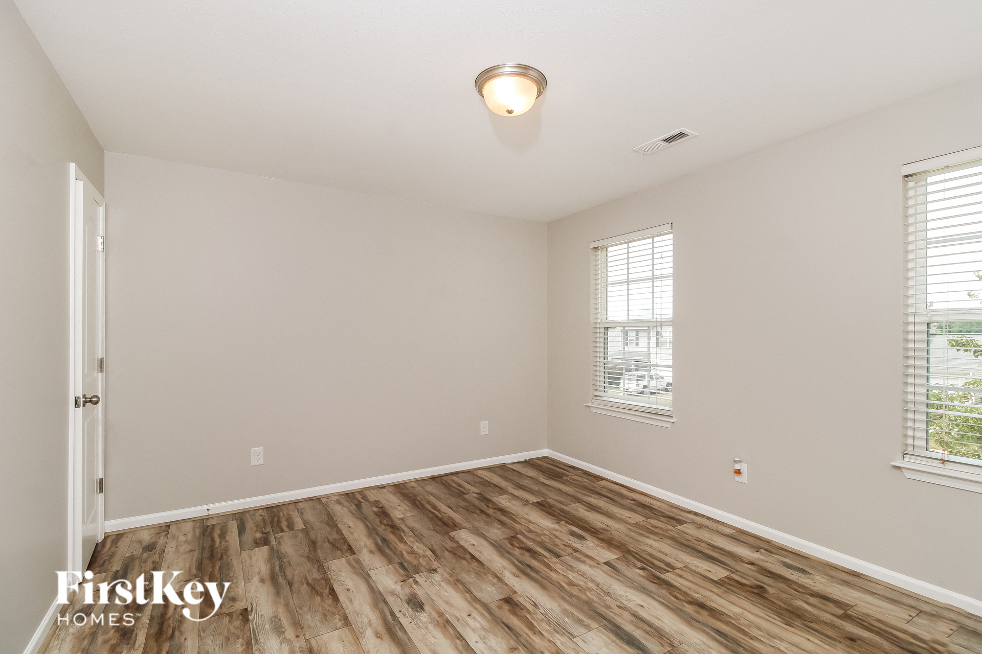 1493 Hamilton Hills Drive Greensboro, NC 27406