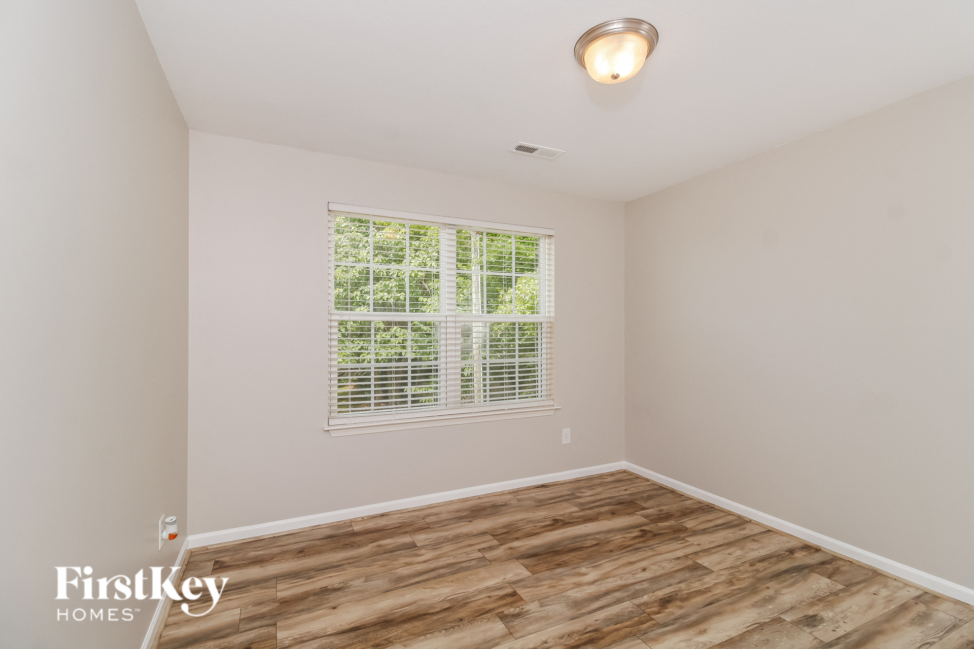 1493 Hamilton Hills Drive Greensboro, NC 27406