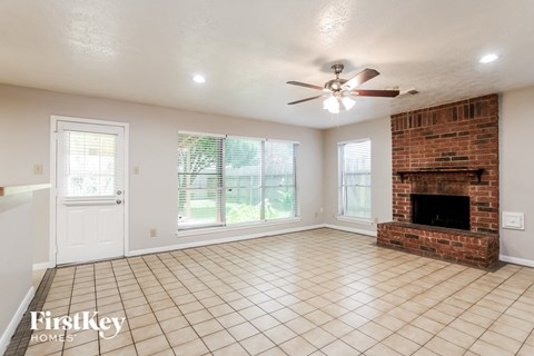 16327 Elmwood Point Lane 3 Beds Apartment for Rent