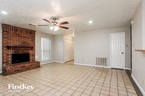 16327 Elmwood Point Lane 3 Beds Apartment for Rent