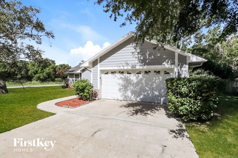 104 HAZEL BOULEVARD 3 Beds Apartment for Rent