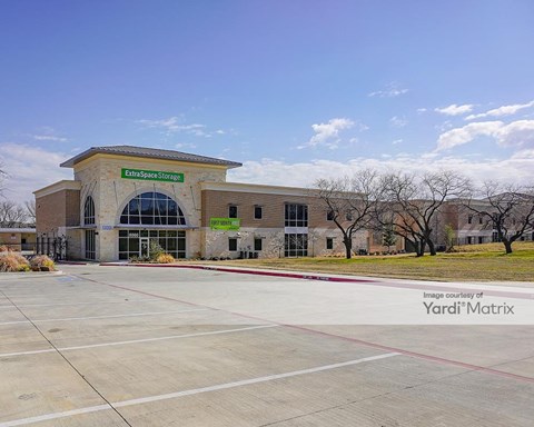 Storage Units for Rent available at 8060 Precinct Line Road, Colleyville, TX 76034