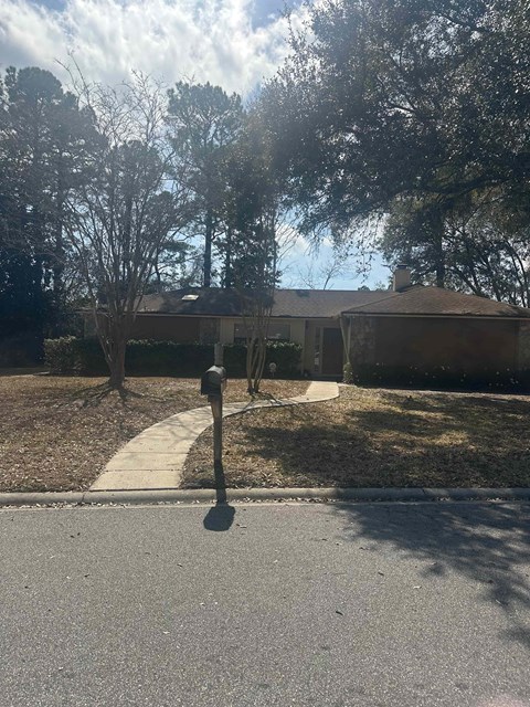 8266 Spencers Trace Drive 3 Beds Apartment for Rent