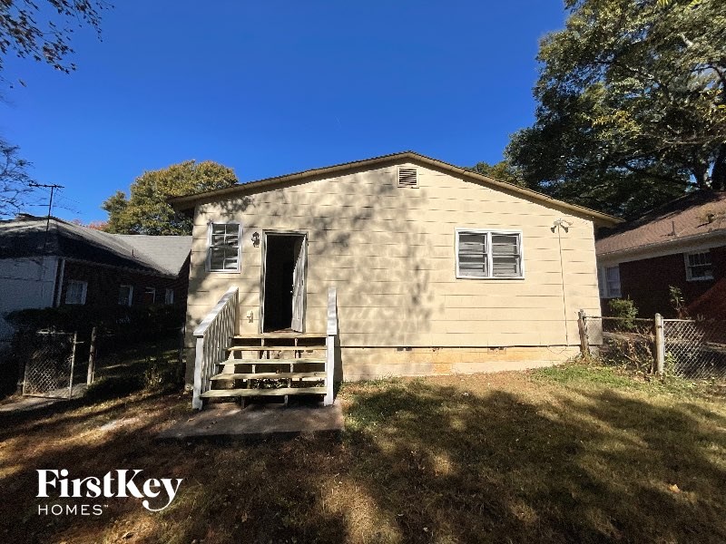 1042 VICTORY DR 3 Beds House for Rent - Photo Gallery 12