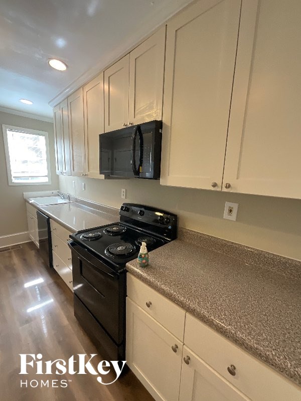 1042 VICTORY DR 3 Beds House for Rent - Photo Gallery 4