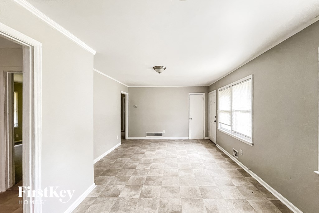 1107 Indale Place SW 2 Beds House for Rent - Photo Gallery 4