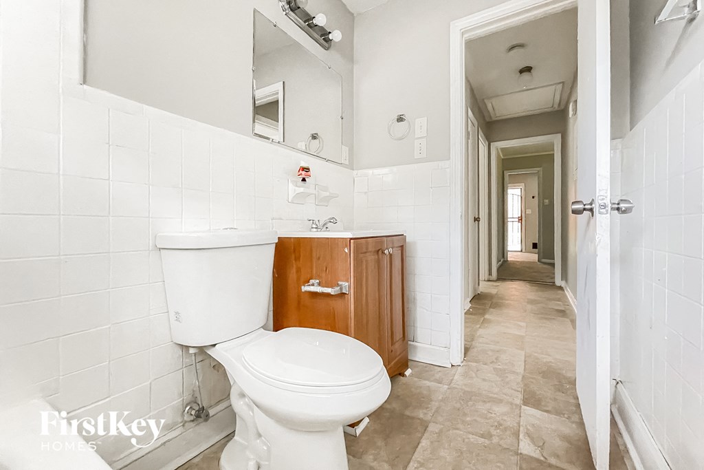 1107 Indale Place SW 2 Beds House for Rent - Photo Gallery 11