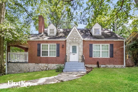 1750 Avon Ave 3 Beds Apartment for Rent