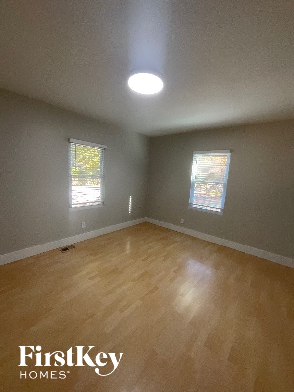 2081 Glenwood Ave 2 Beds House for Rent - Photo Gallery 5