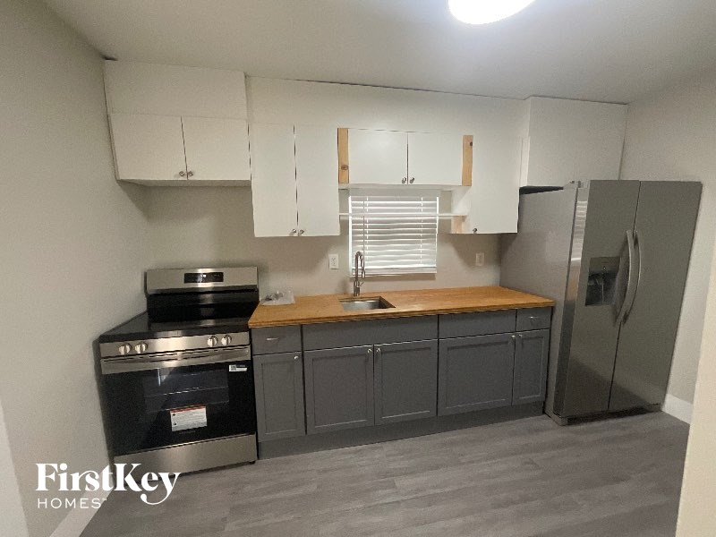 2081 Glenwood Ave 2 Beds House for Rent - Photo Gallery 4