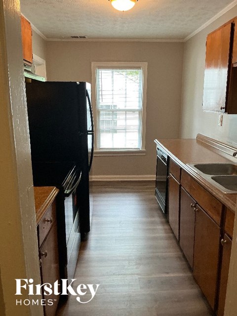 2238 Brunswick Ave 3 Beds Apartment for Rent