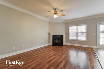 5681 Apple Grove Rd 4 Beds House for Rent - Photo Gallery 3