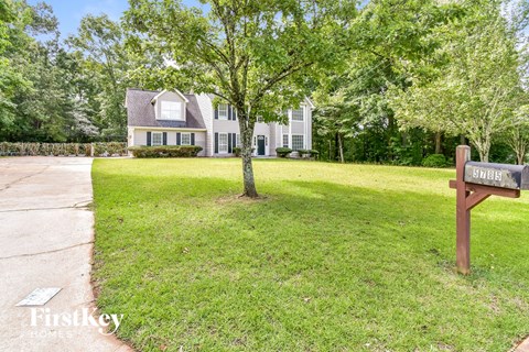 5785 Shoal Creek Drive 4 Beds Apartment for Rent