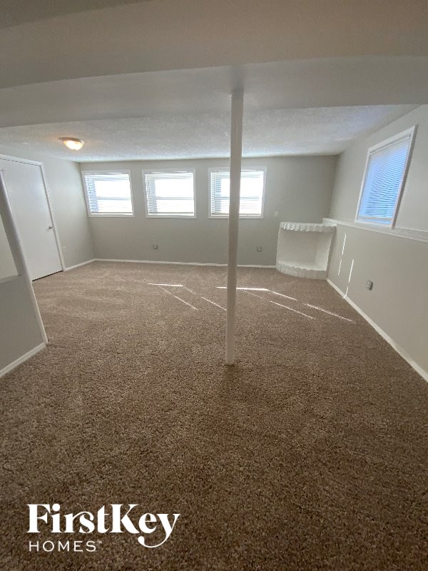 123 Scarsdale Drive 3 Beds House for Rent - Photo Gallery 9