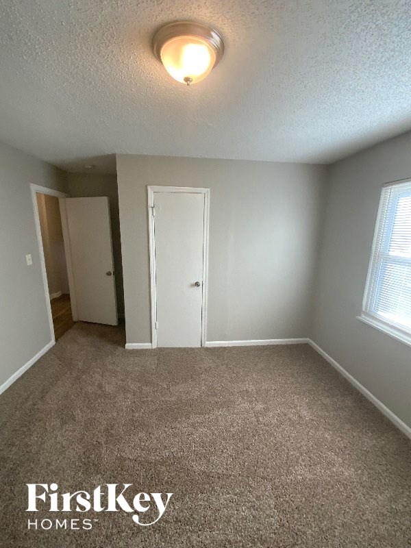 123 Scarsdale Drive 3 Beds House for Rent - Photo Gallery 7