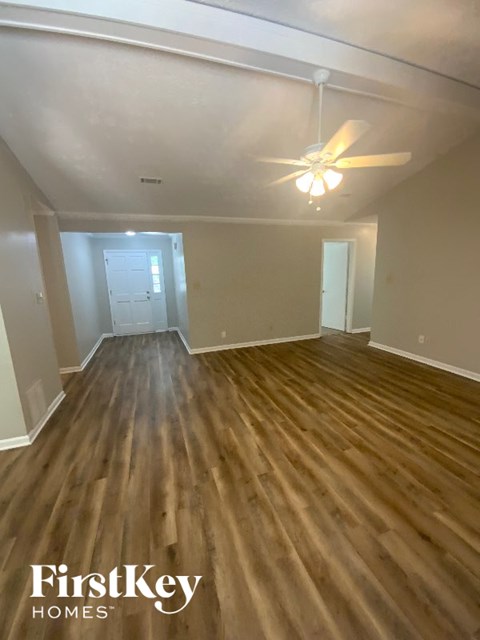 200 Ridge Way 4 Beds Apartment for Rent