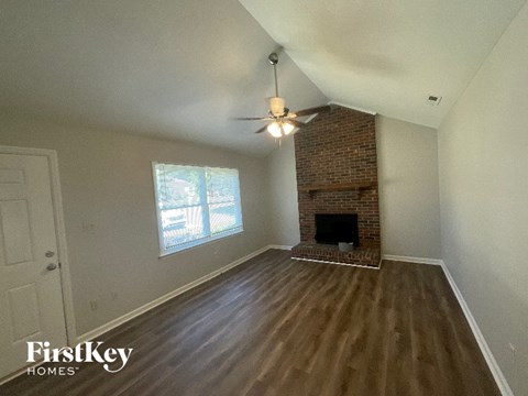 814 Dewey St 3 Beds Apartment for Rent