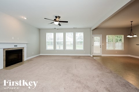 921 Piedmont Drive 5 Beds Apartment for Rent