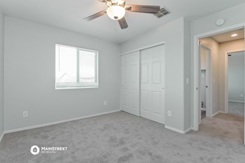 6411 S Sunrise Valley Dr 3 Beds House for Rent - Photo Gallery 13