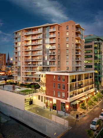 780 Fisgard Street 1-2 Beds Apartment for Rent - Photo Gallery 4