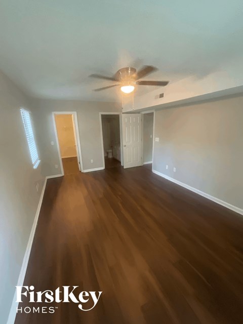 103 Aldrich Place 3 Beds Apartment for Rent