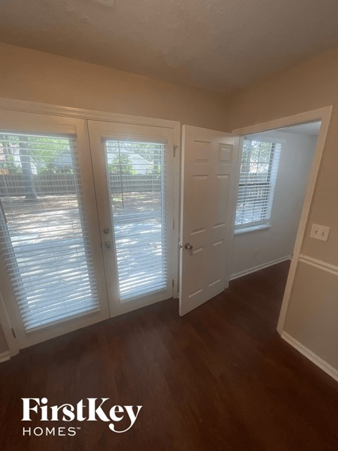 103 Aldrich Place 3 Beds Apartment for Rent