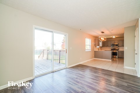 692 Windy Hill Lane 3 Beds Apartment for Rent