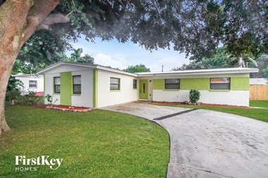 1081 Coronado Drive 4 Beds Apartment for Rent