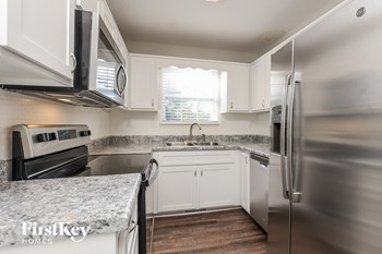 103 Meadowbrook Drive 4 Beds House for Rent - Photo Gallery 6